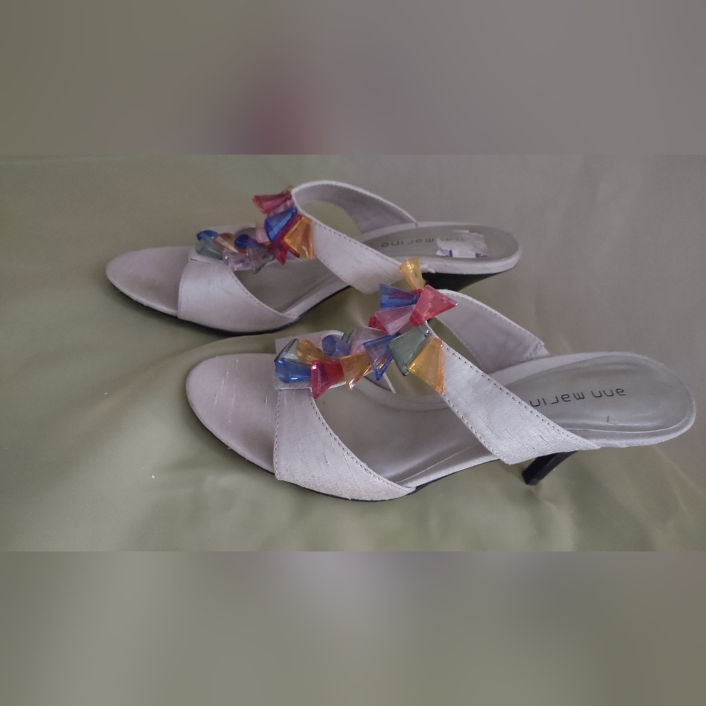 NWT Anne Marino champagne beige sandal heel with fun colorful plastic beads.  8
